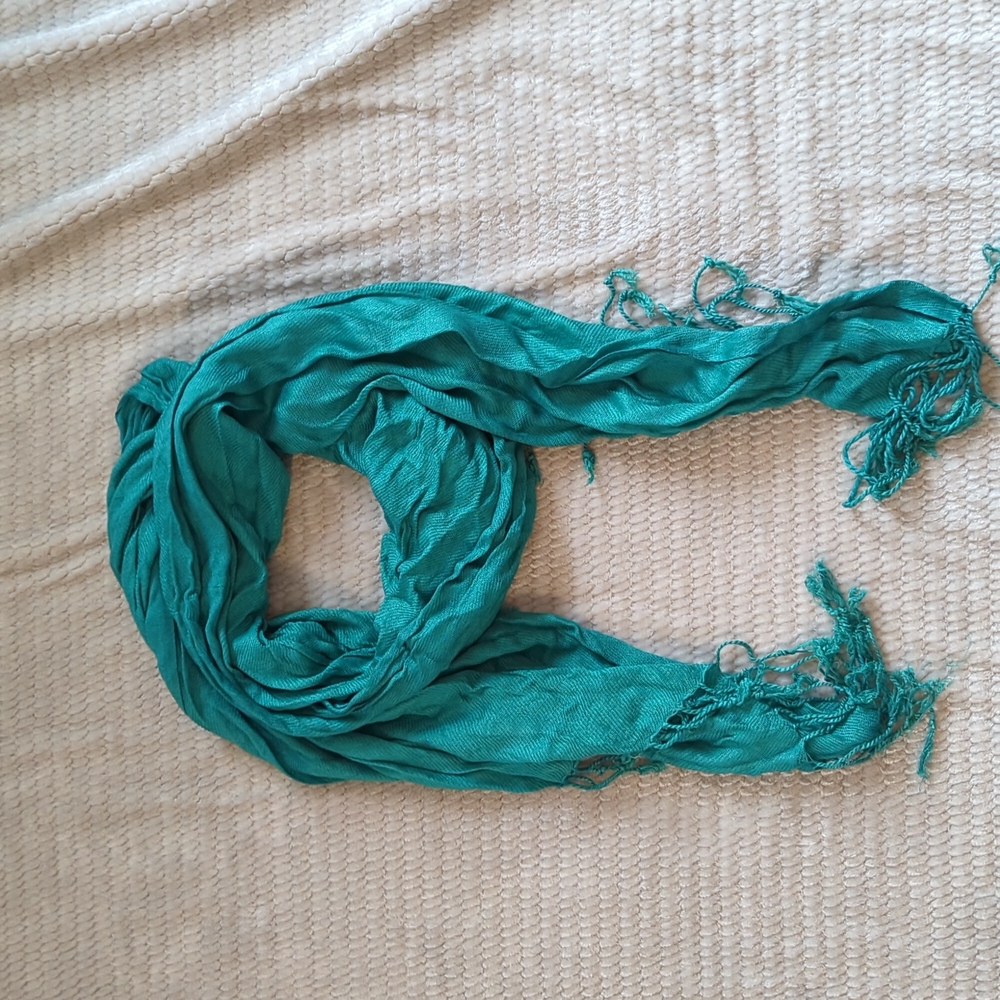 New Without Tags | Teal Scarf | 100% Viscose & Made in India